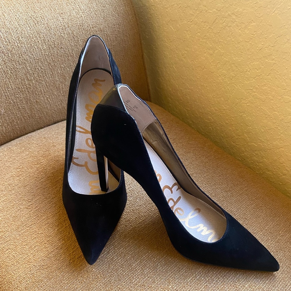 Sam Edelman Black stilettos, suede. Never worn.